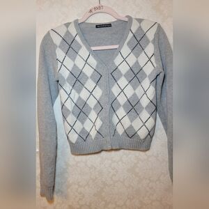 Brandy Melville Gray and White Argyle Cardigan
